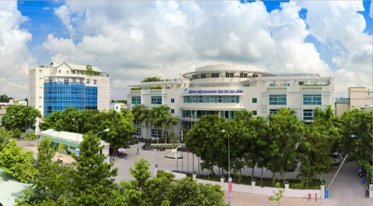 Không gian bên ngoài Bệnh viện Đa khoa Tâm Trí Cao Lãnh